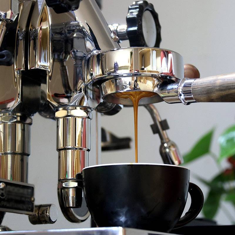 TheWellBeing1 rosewood handle bottomless portafilter set for espresso machines, fits Expobar and Rocket models, with a 58mm filter basket.
