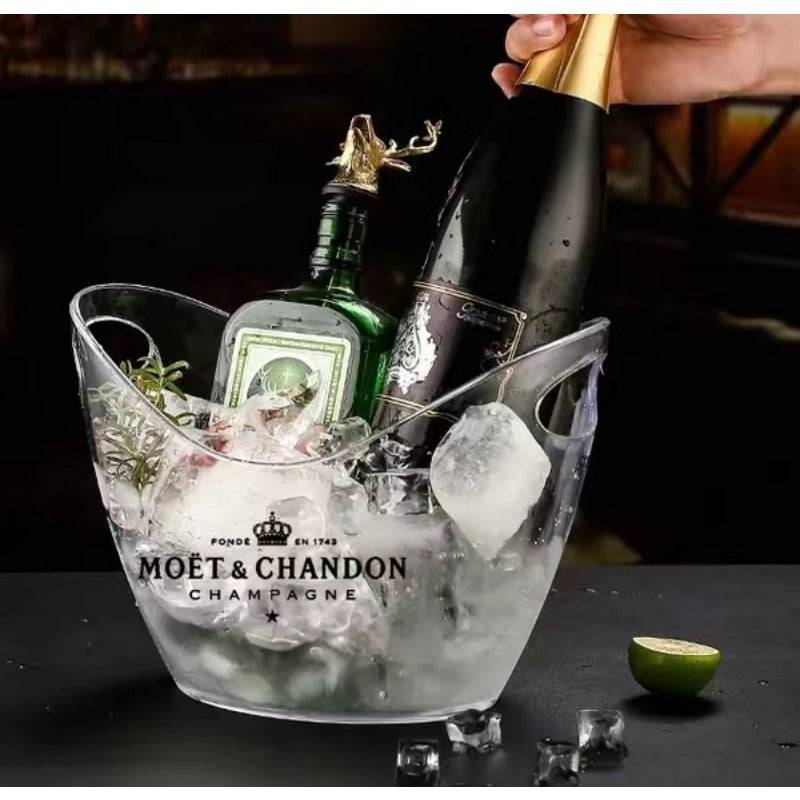 Ice Storage BucketTransparent Ice Cube Storage Bucket Beer Win Bucket Bar Ice Bucket Container Champagne Can Wine Bucket Champagne Beer Chiller Nome del prodotto:Ice Bucket Capacità: TheWellBeing1Ice Storage BucketCulinaryWellBeing