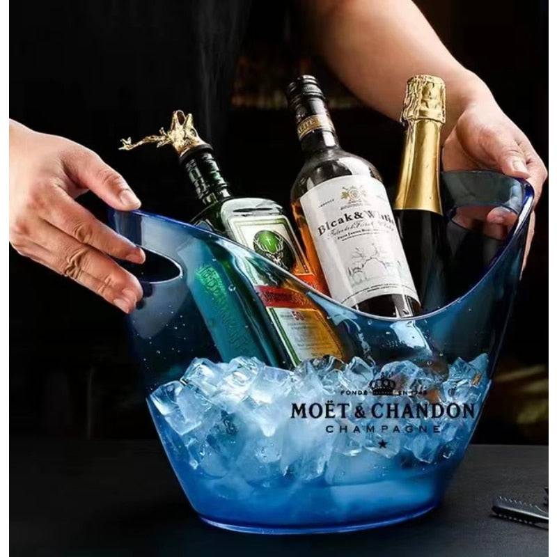 Ice Storage BucketTransparent Ice Cube Storage Bucket Beer Win Bucket Bar Ice Bucket Container Champagne Can Wine Bucket Champagne Beer Chiller Nome del prodotto:Ice Bucket Capacità: TheWellBeing1Ice Storage BucketCulinaryWellBeing