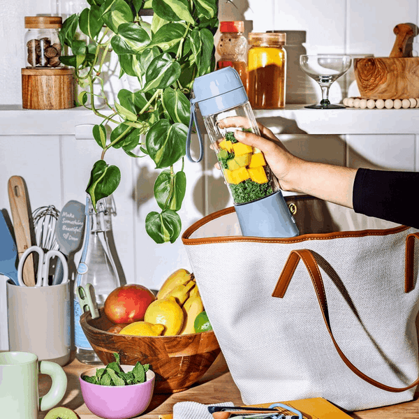 Portable Blender, Cornflower Blue, 70-Watt, 18.5 oz - Culinarywellbeing