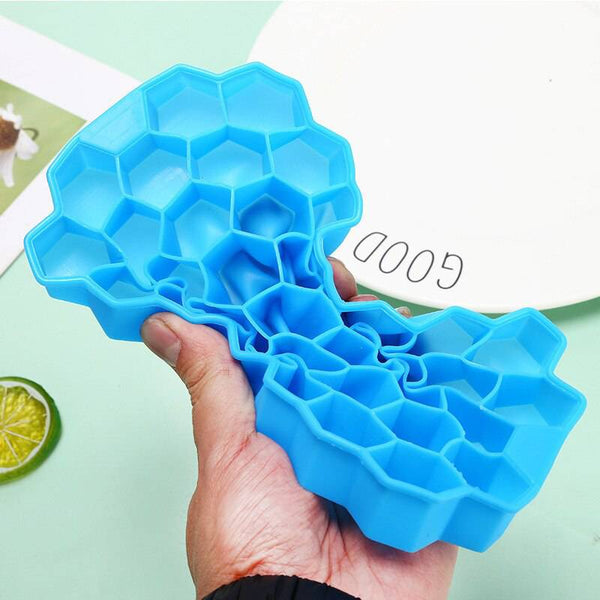 Ice Cube Maker Reusable Trays Silicone with Removable Lids - Culinarywellbeing