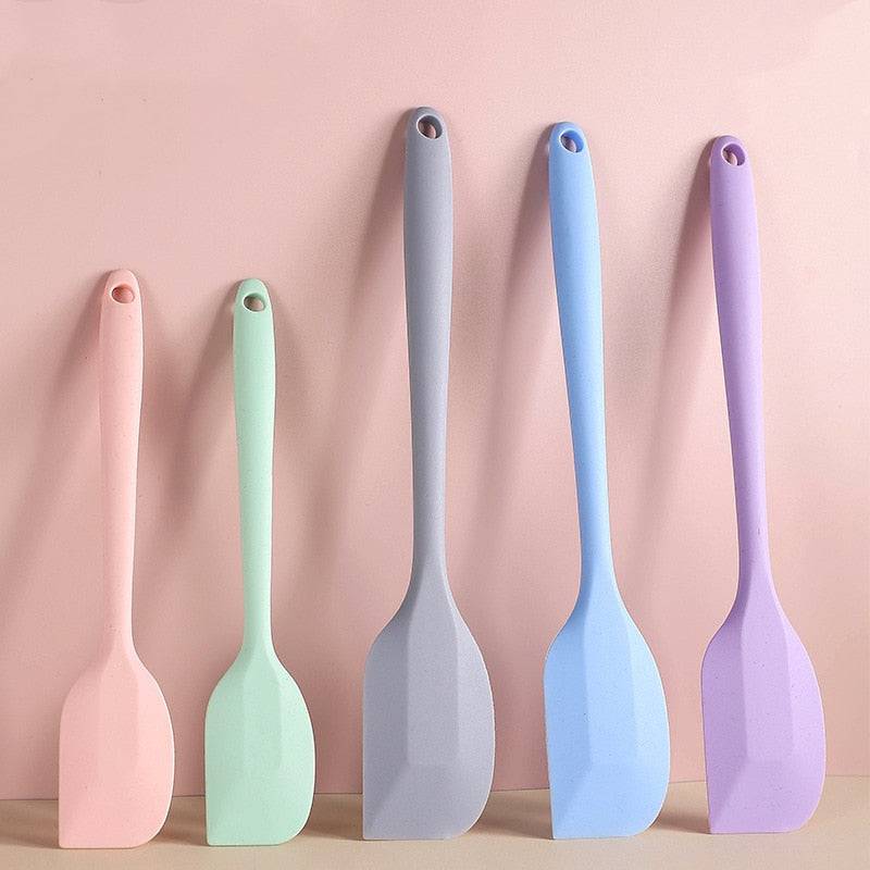 Non-Stick Silicone Spatula: Versatile Kitchen Tool for Baking, Cooking, and Mixing - Culinarywellbeing