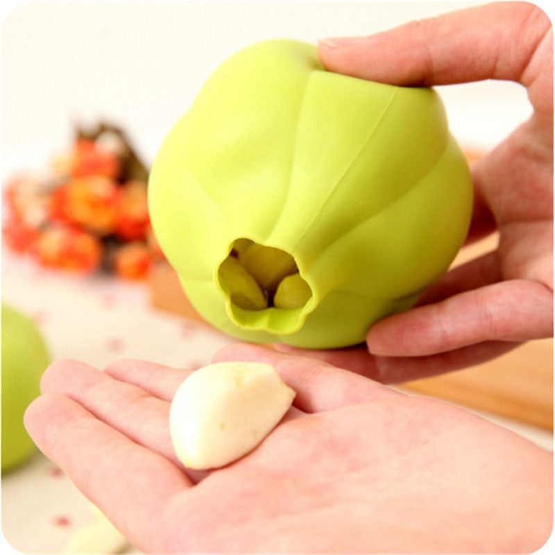 Garlic peeler creative kitchen silicone soft garlic peeler - Culinarywellbeing