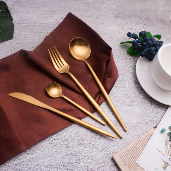 Portuguese Tableware Stainless Steel Knife Fork and Spoon Set Western 1. Light Luxury, smooth edge, made of thickened stainless steel material, with a thick handle and comfortable feel.
2. Stainless steel material, integrated molding, TheWellBeing1Spoon Set Western Food Hotel Steak KnifeCulinaryWellBeing