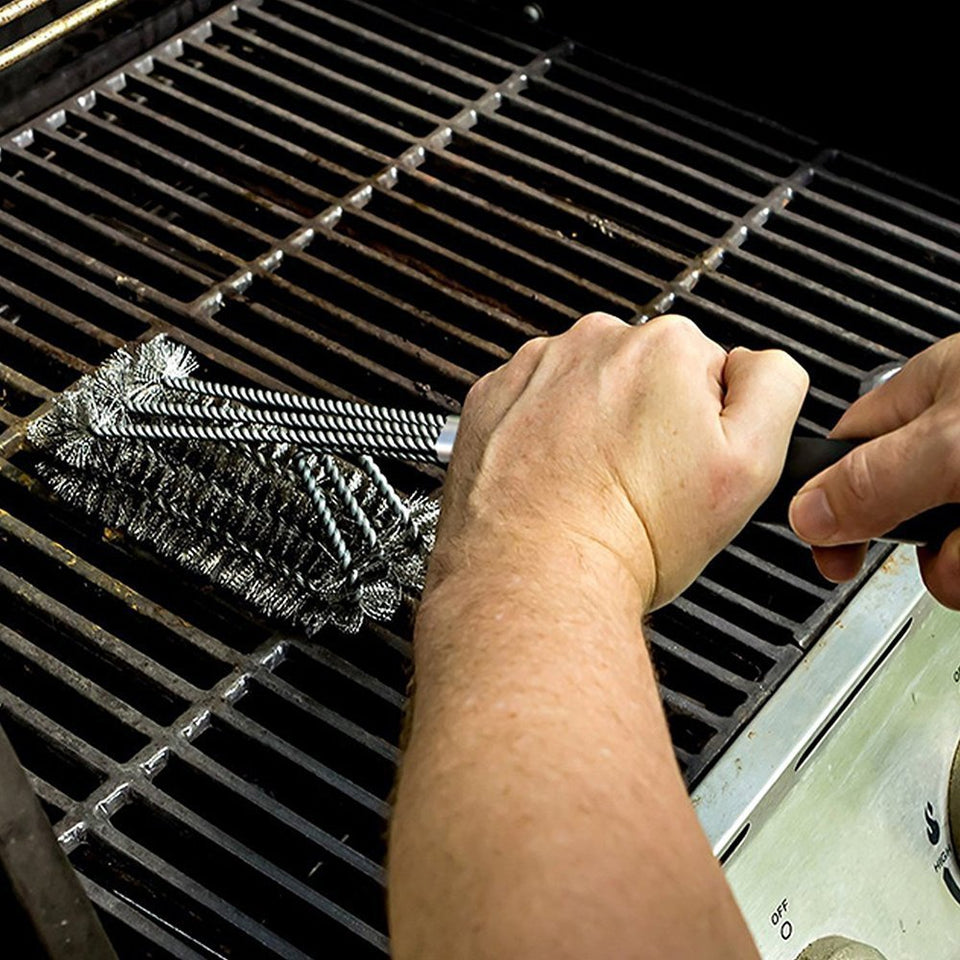 Stainless Steel Barbecue Brush Outdoor Travel BBQ Grill Cleaning BrushâTHE SAFEST BRISTLE FREE GRILL BRUSH. No bristles that can break off and end up in your food. Our heavy duty design with built in scraper lets you use as much elboTheWellBeing1Stainless Steel Barbecue Brush Outdoor Travel BBQ Grill Cleaning Brushes KitchenCulinaryWellBeing