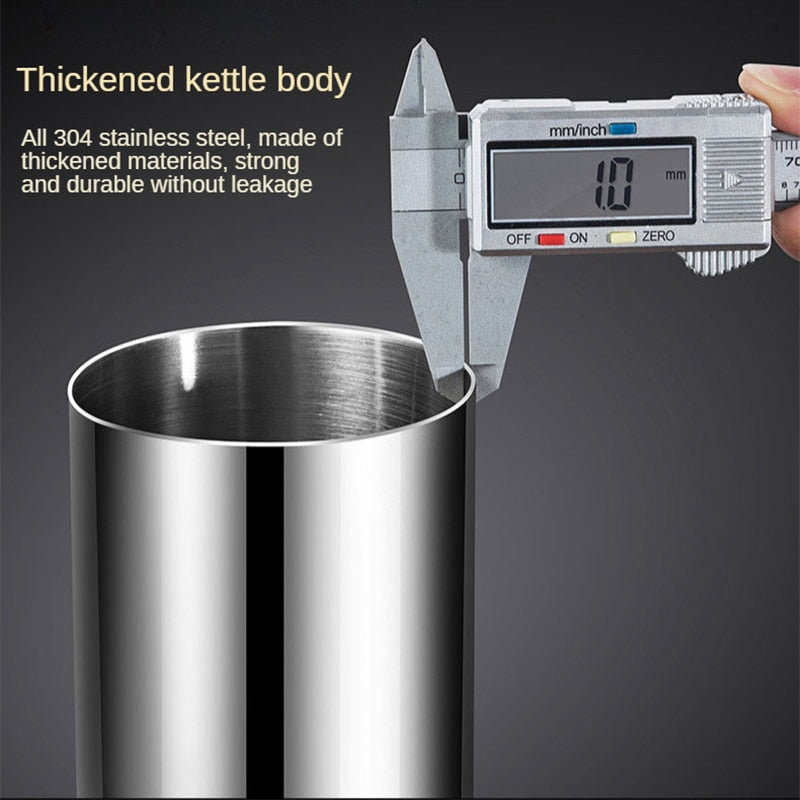 Stainless Steel Scrub Oil Pot Kitchen Oil Pot Sauce Vinegar Non-Drip D1. Made of 304 stainless steel, environmentally friendly, durable, safe, environmentally friendly and healthier.
2. The large-caliber flat-mouth design makes it easyTheWellBeing1Stainless Steel Scrub Oil Pot Kitchen Oil Pot Sauce VinegarCulinaryWellBeing