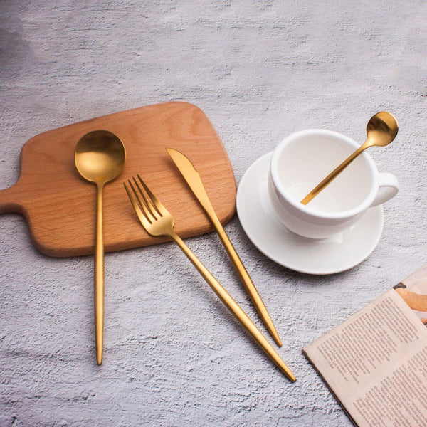 Portuguese Tableware Stainless Steel Knife Fork and Spoon Set Western 1. Light Luxury, smooth edge, made of thickened stainless steel material, with a thick handle and comfortable feel.
2. Stainless steel material, integrated molding, TheWellBeing1Spoon Set Western Food Hotel Steak KnifeCulinaryWellBeing